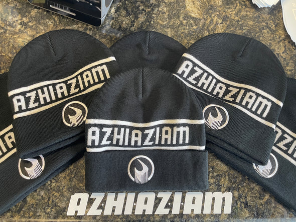 Azhiaziam Black and White Knit Cuffed Beanie